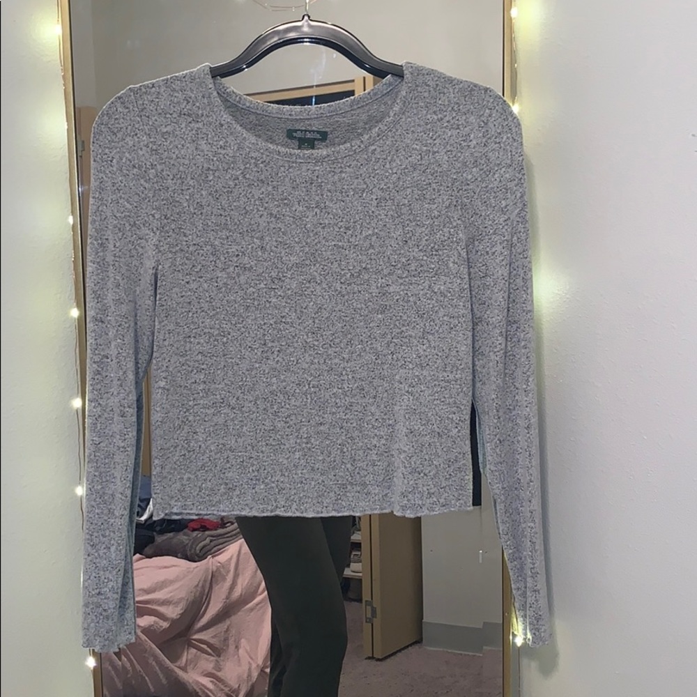 Cropped Lettuce Trim Sweater